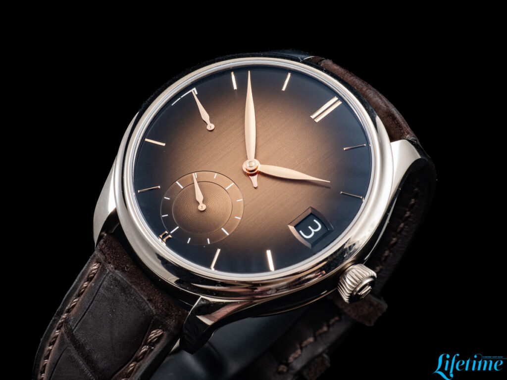 H. Moser & Cie. Endeavour Perpetual Calendar Smoked Salmon
